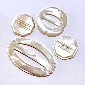 Vintage / Antique Hand Made Carved Genuine Mother MOP of Pearl Buttons & Clip